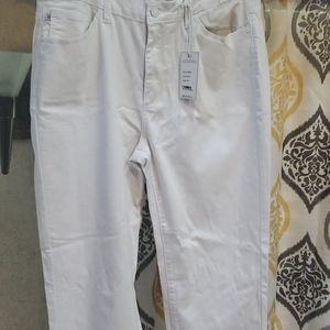 Judy Blue white denim jeans NWT